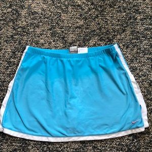 Nike Tennis Skirt Size Small